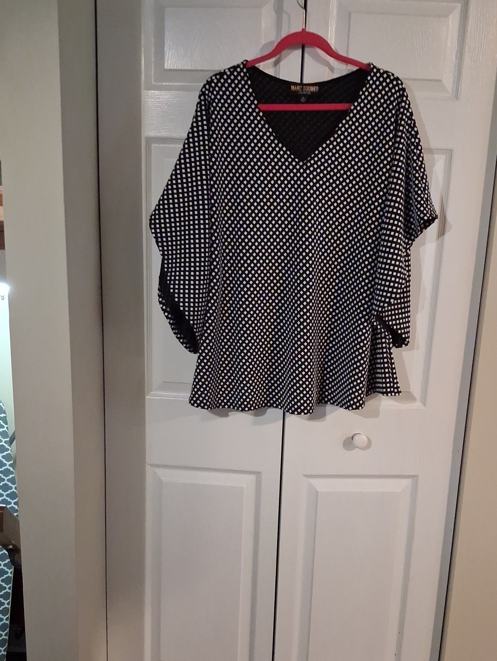 Black & White Check V-Neck Dolman Blouse